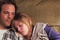 Elle Fanning pose sa tête sur l'épaule de Stephen Dorff