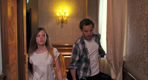Stephen Dorff et Elle Fanning à l'hôtel