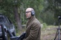 jason statham sur un champ de tir