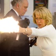 helen mirren faisant feu