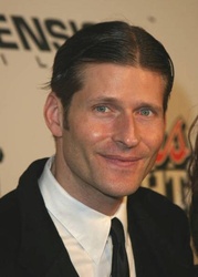  Crispin Glover