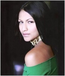  Tinsel Korey