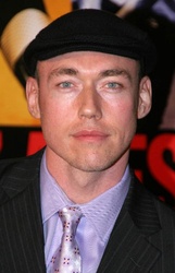  Kevin Durand