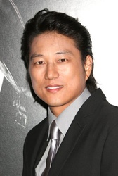  Sung Kang