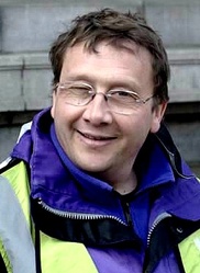  Serge Larivière