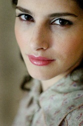  Liane Balaban