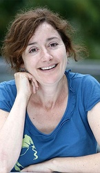  Sophie  Thompson