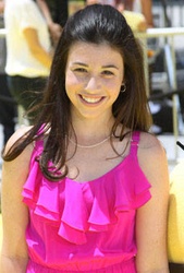  Dana Gaier