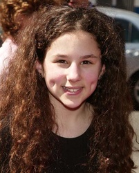  Hallie Kate Eisenberg
