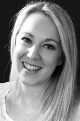  Catherine Laine