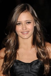  Ella Purnell