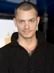  Joel Kinnaman