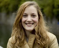  Vicky Krieps