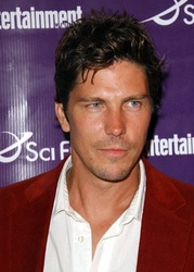  Michael Trucco