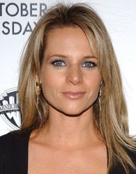  Jessalyn Gilsig