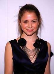  Makenzie Vega