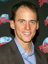  Neal Huff