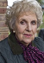 Doreen Mantle