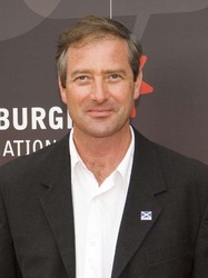  Julian Wadham