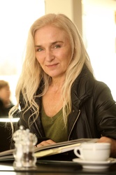  Olwen Fouere