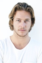  Luke Bracey