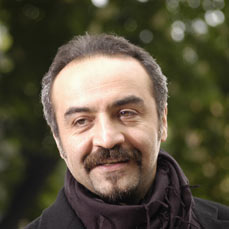  Yilmaz Erdogan