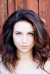  Alisa Khazanova