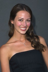  Amy Acker