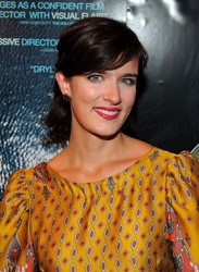  Anna Wood