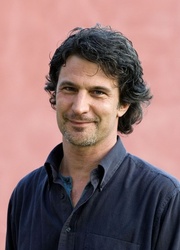  Andrea Renzi