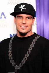  Robert Matthew 'Vanilla Ice  Van Winkle