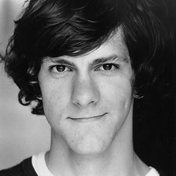  Mathew Baynton