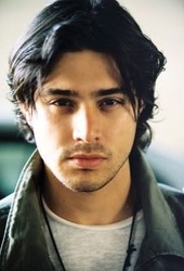  Yani Gellman