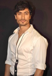  Vidyut Jamwal 