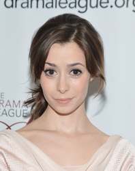  Cristin Milioti