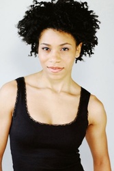  Kelly McCreary