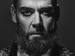  Marton Csokas