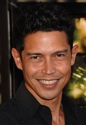  Anthony Ruivivar