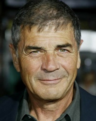  Robert Forster
