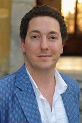  Guillaume Gallienne