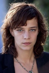  Céline Sallette