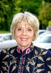  Diana Rigg