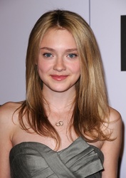  Dakota Fanning