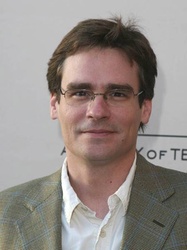  Robert Sean Leonard
