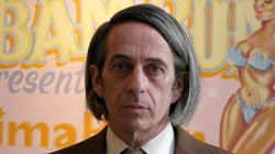  Alfredo Castro