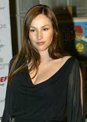  Vanessa Demouy