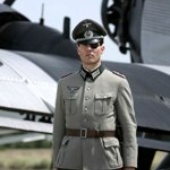 Bryan Singer, le réalisateur d’Ursual Suspect, va diriger Tom Cruise dans Valkyrie.