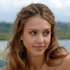 Jessica Alba dans Little Fockers avec De Niro et Ben Stiller