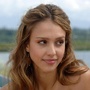 Jessica Alba dans Little Fockers avec De Niro et Ben Stiller