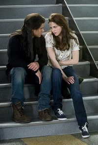 Chute de nouvelles photos pour Twilight chapitre 2 : tentation